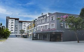 Hotel O Hotel Hamilas